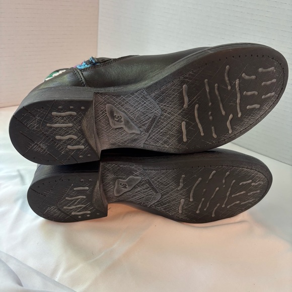 Floral Embroidered Flower Black Ankle Boots Italy - Picture 6 of 8